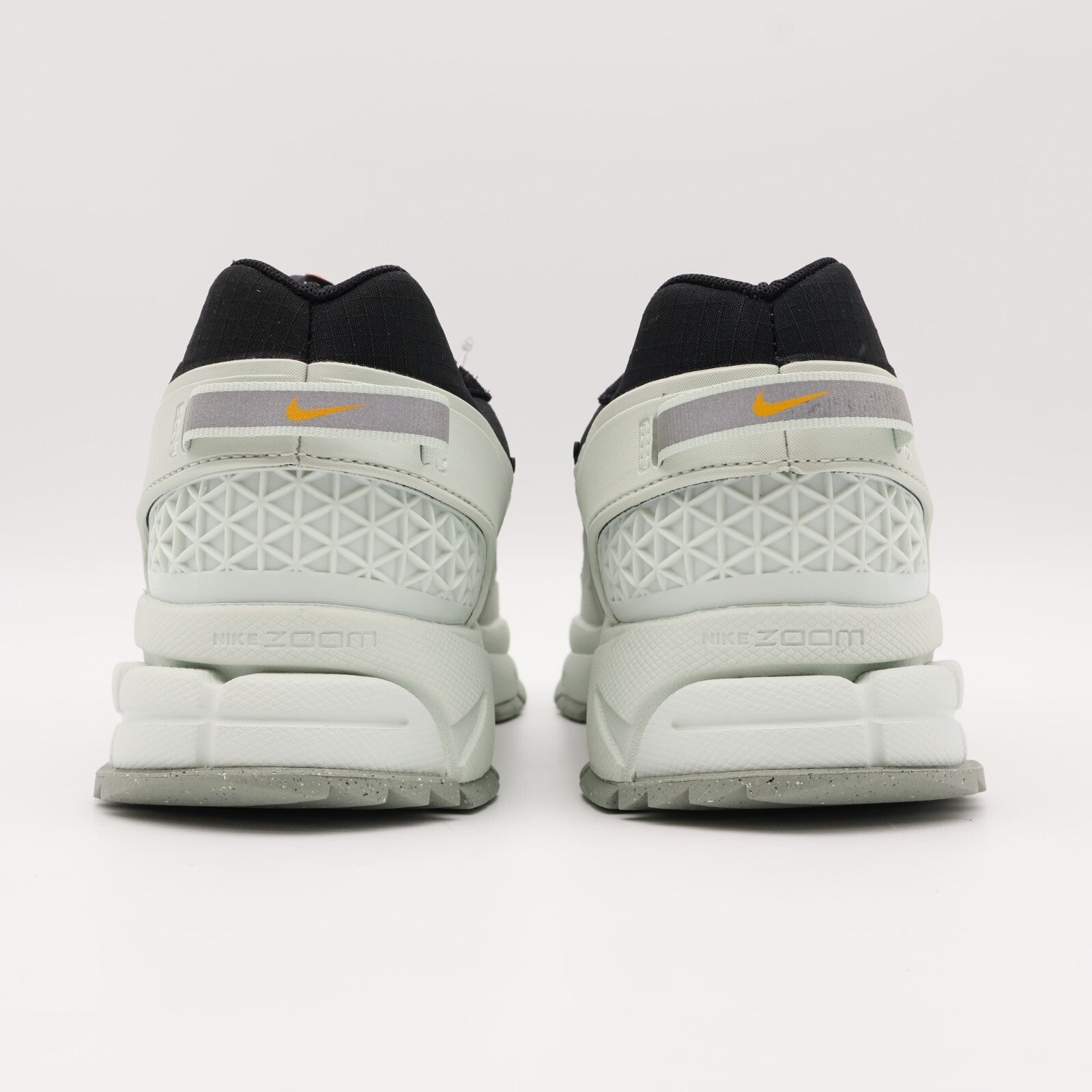 FV2295-001 Nike Zoom Vomero 5 Roam Black Light Silver (Men's)