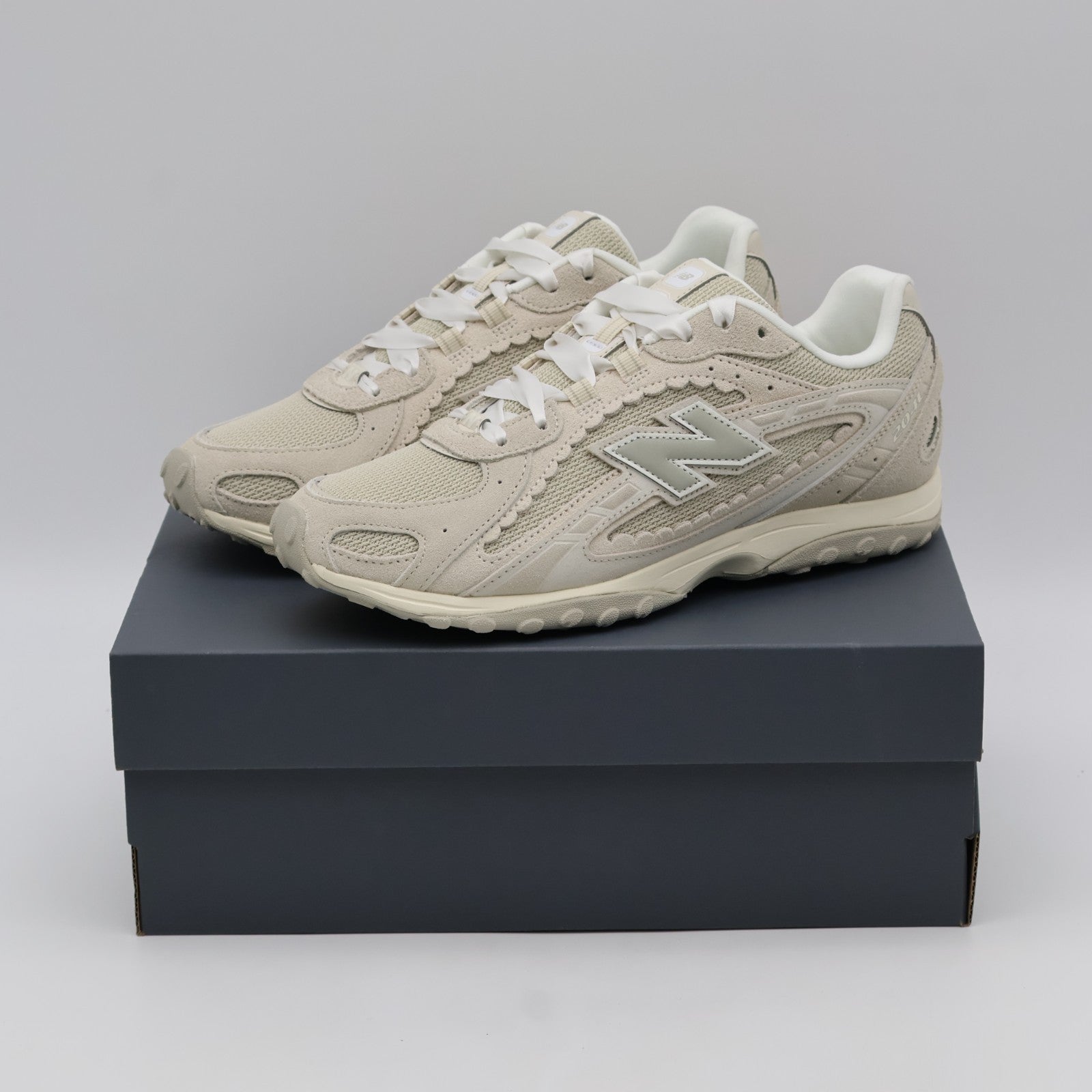 U204L2SZ New Balance 204L Ribbon Pack Sea Salt LINENLinen (Men's)