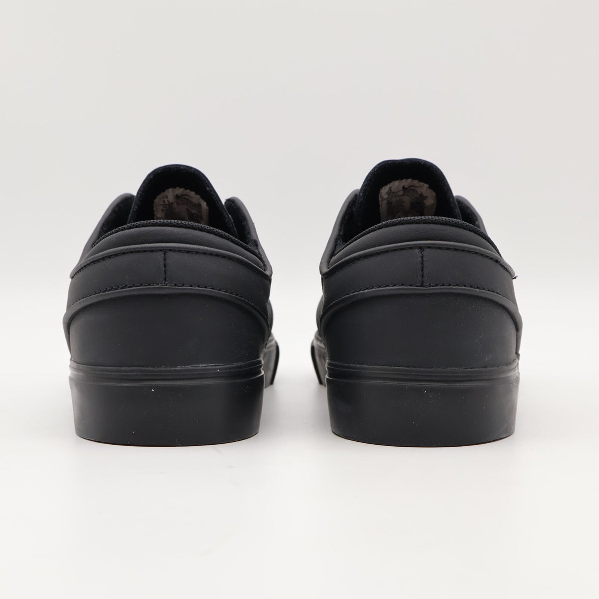 FQ7621-001 NIKE SB Zoom Janoski OG+ ISO Triple Black (Men's)