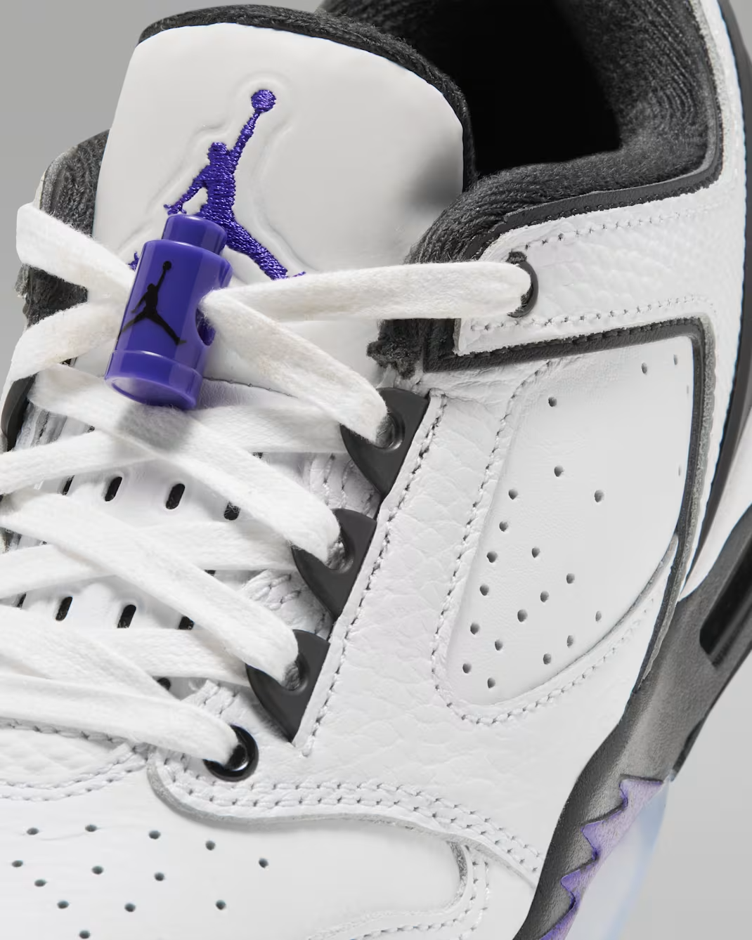IO1866-104 Nike GS Air Jordan Sixty Plus Low "White/Black"