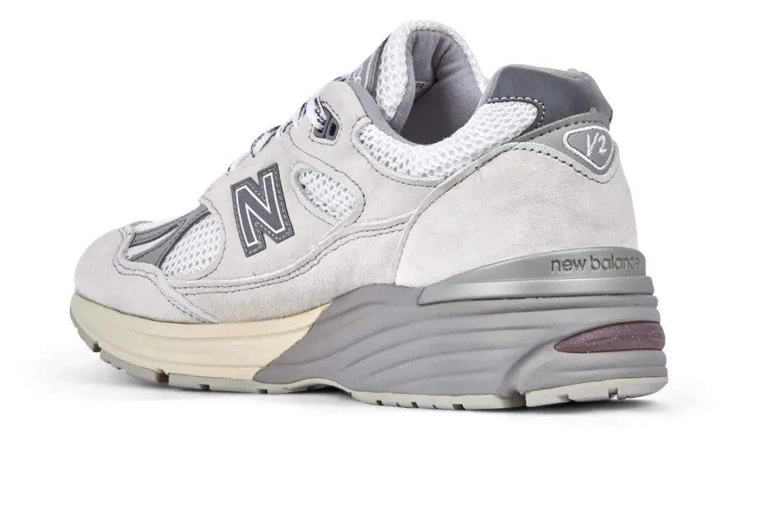 U991AC2 New Balance 991V2 Made in UK "Wind Chime/Brilliant White" (Men's)