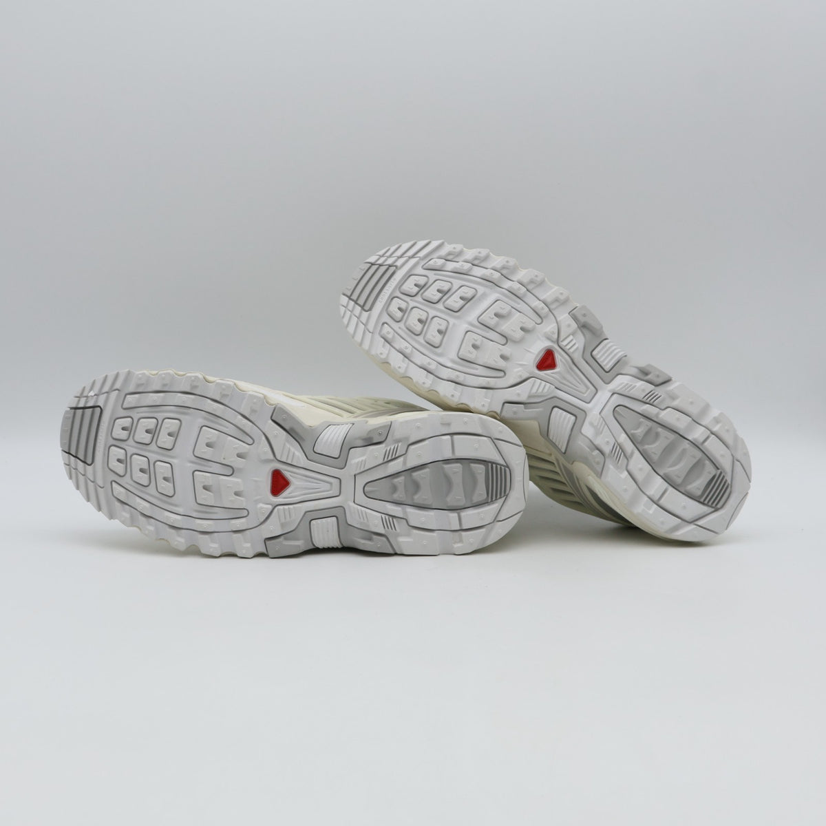 L47179900 Salomon ACS PRO White (Men's)
