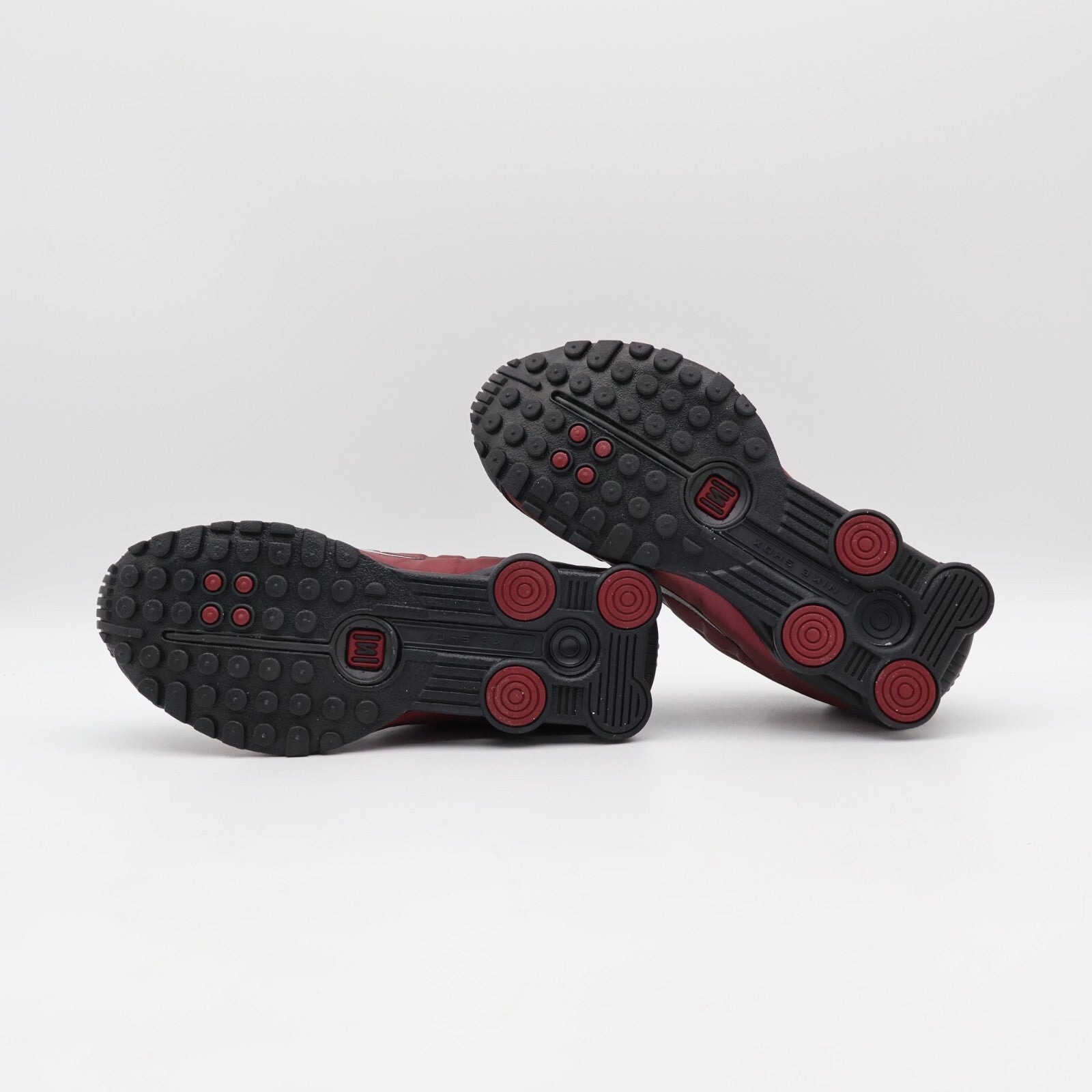 AR3565-009 Nike Shox R4 Black Metallic Silver Team Red (Women's)