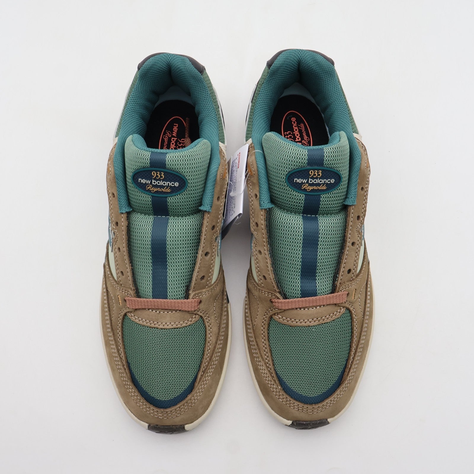 NM933ORI New Balance NB Numeric Andrew Reynolds 933 Mushroom (Men's)