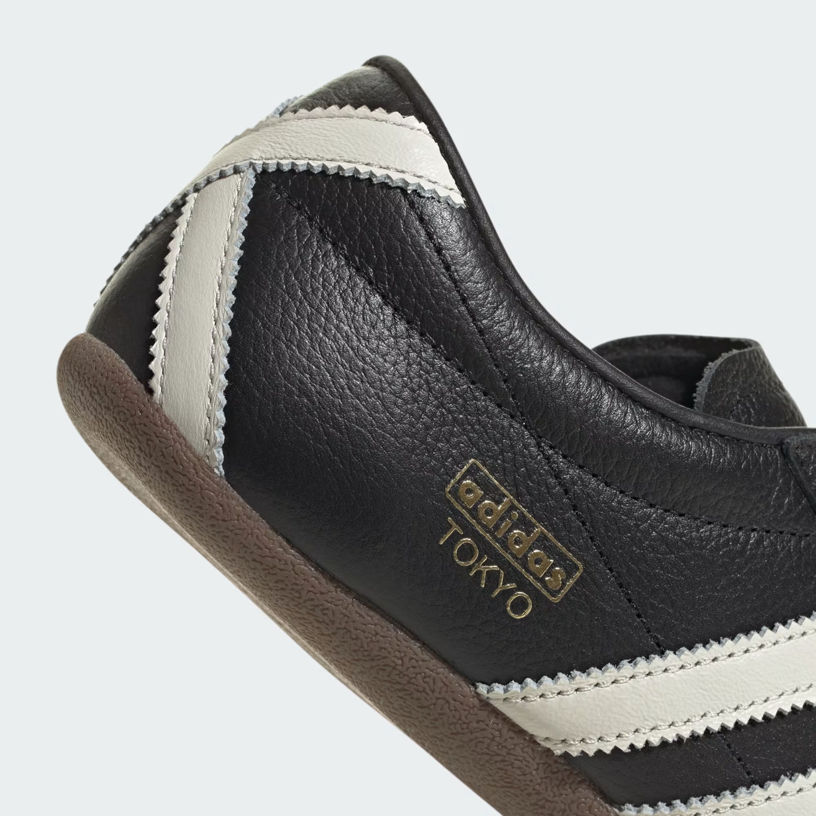 JQ0598 adidas Originals Tokyo Core Black Off White Gold Metallic (Women's)
