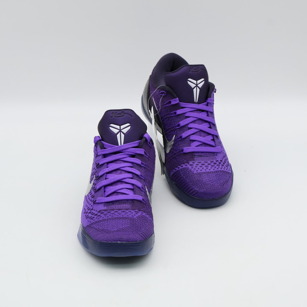 IM0465-500 Nike Kobe 9 Elite Low Protro Moonwalker (Men's)