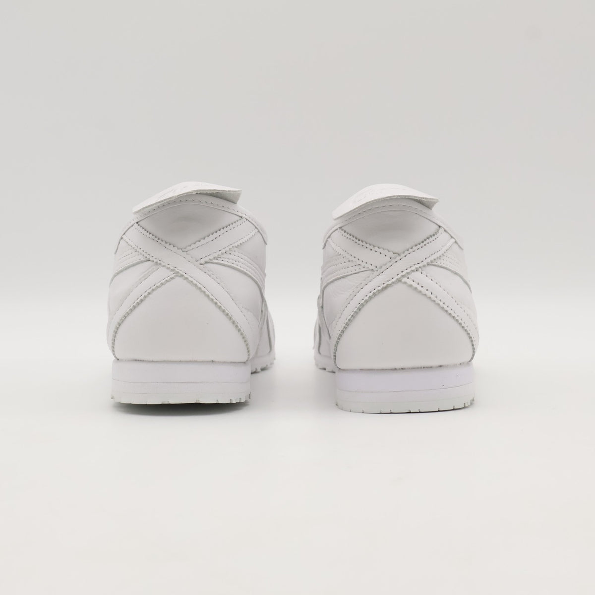 1183A872-117 Onitsuka Tiger Mexico 66 SD White (Men's)