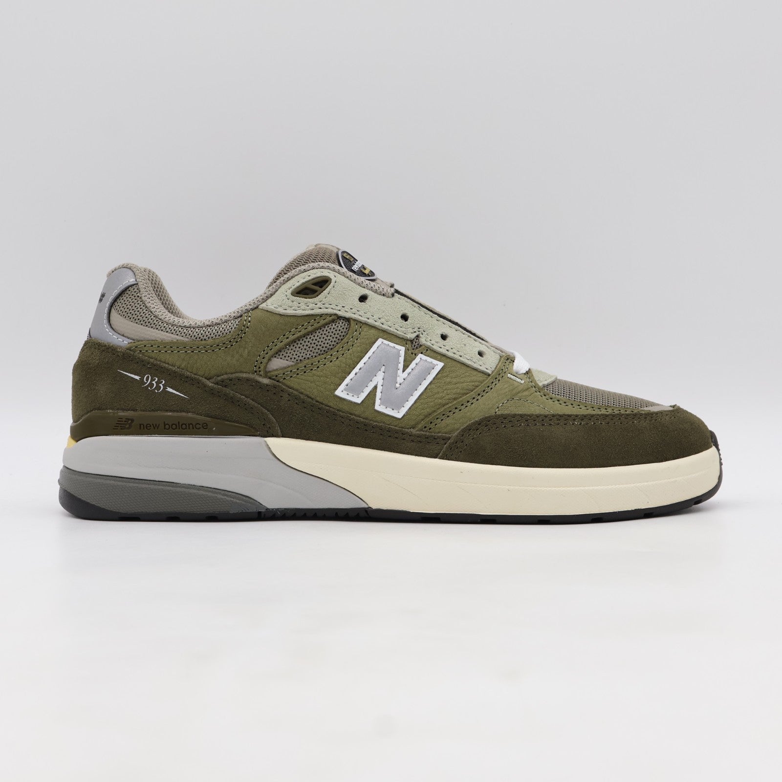 NM933JKL Andrew Reynolds Ã New Balance Numeric 933 Olive Olive (Men's)