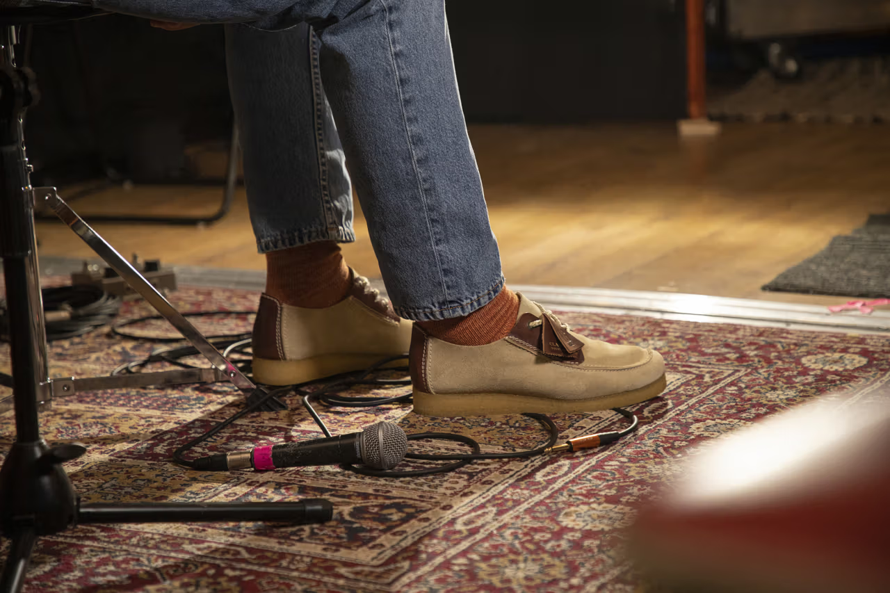 26155765 26155765 Liam Gallagher Ã Clarks LG Rambler Maple Suede (Men's)
