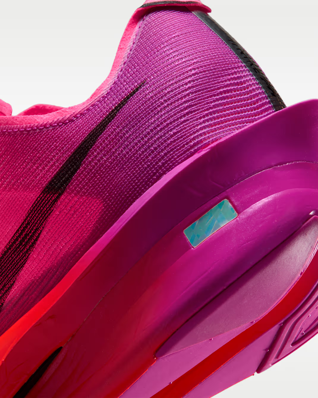 HF6412-602 Nike Vaporfly 4 "Hyper Pink/Fuchsia Blast" (Women's)