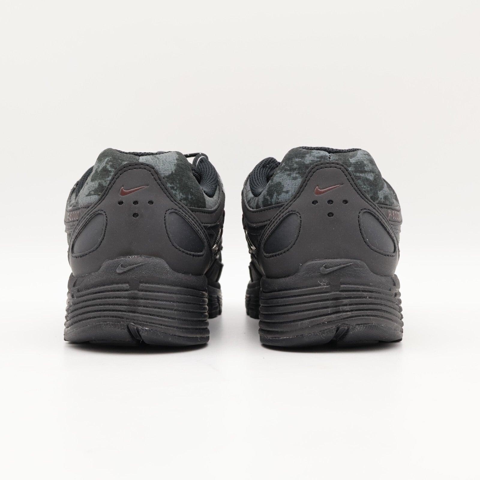 HQ4054-001 Nike P-6000 Black Burgundy Crush Midnight Navy (Women's)