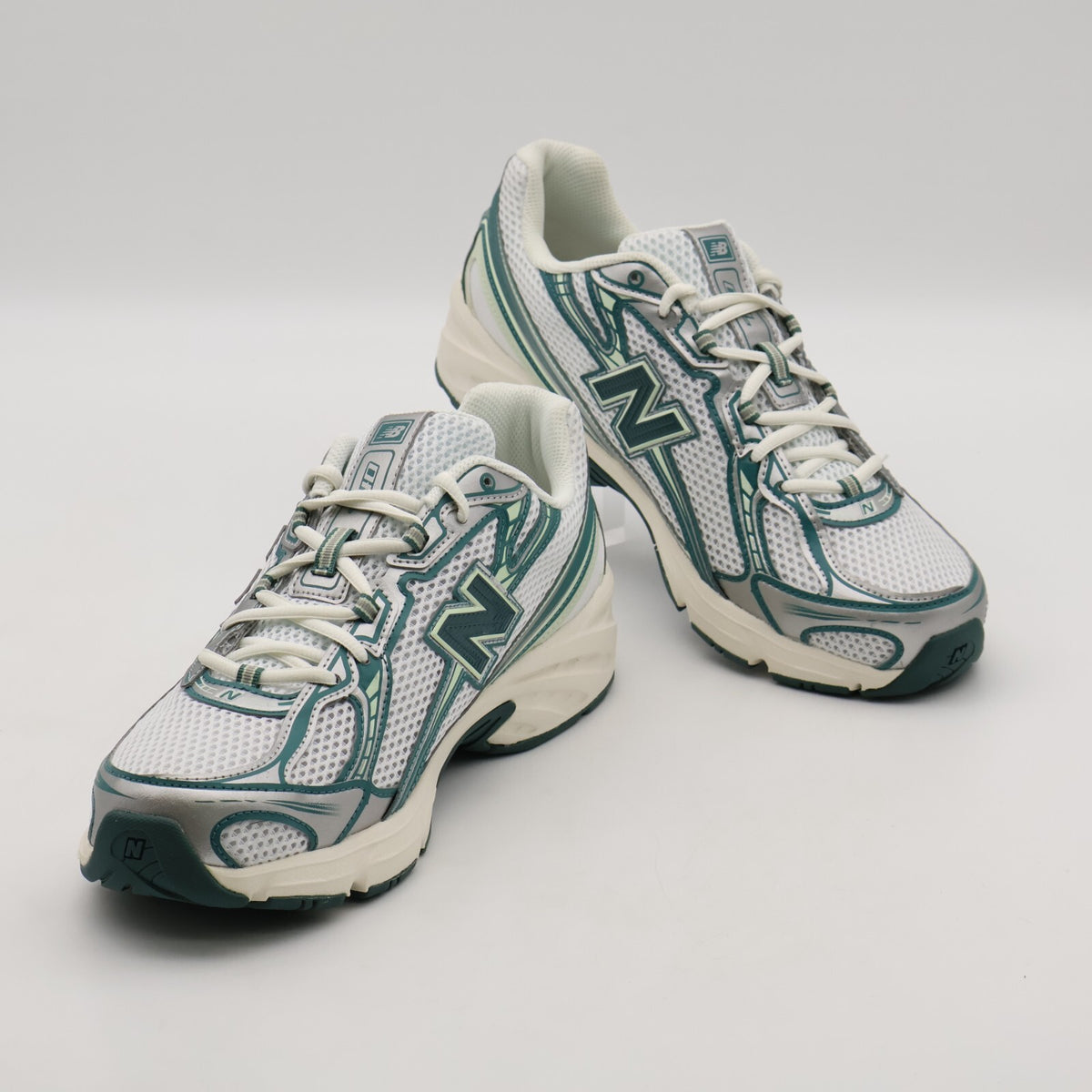 U740GR2 New Balance 740V2 White Marsh Green (Men's)