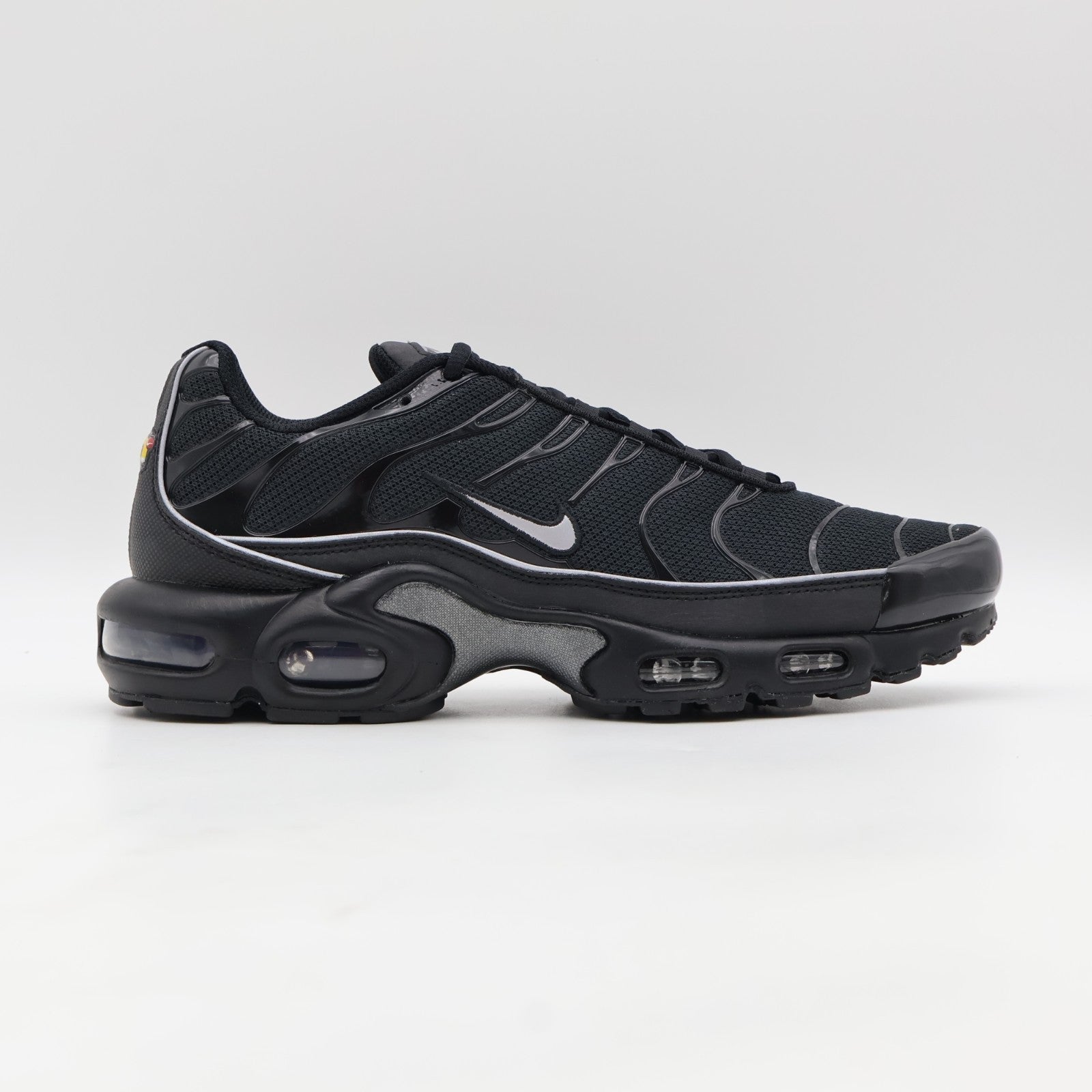 HV8066-002 Nike Air Max Plus Black Reflective (Men's)