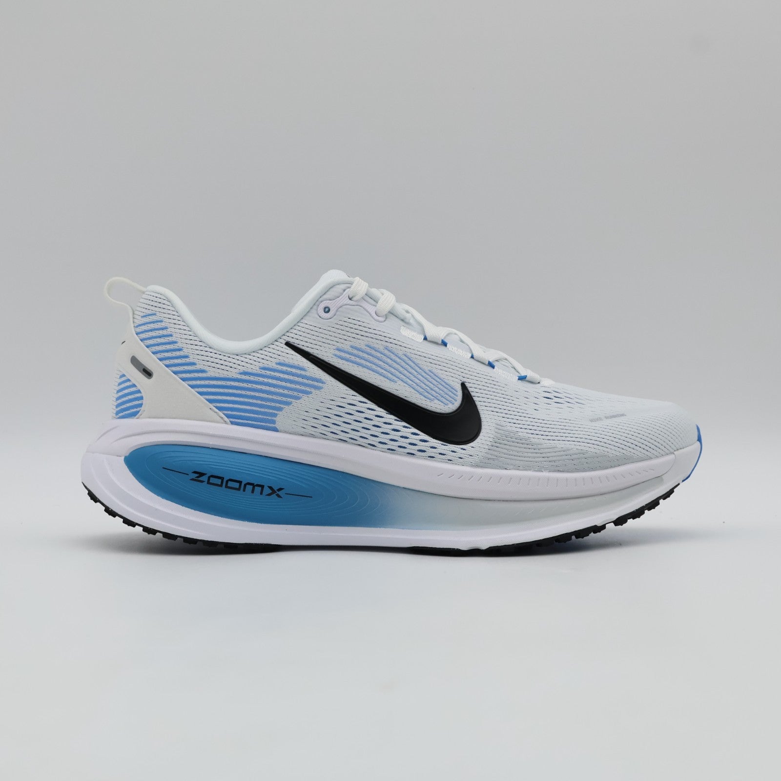 HM6803-109 Nike Vomero 18 White Blue Hero Black (Men's)