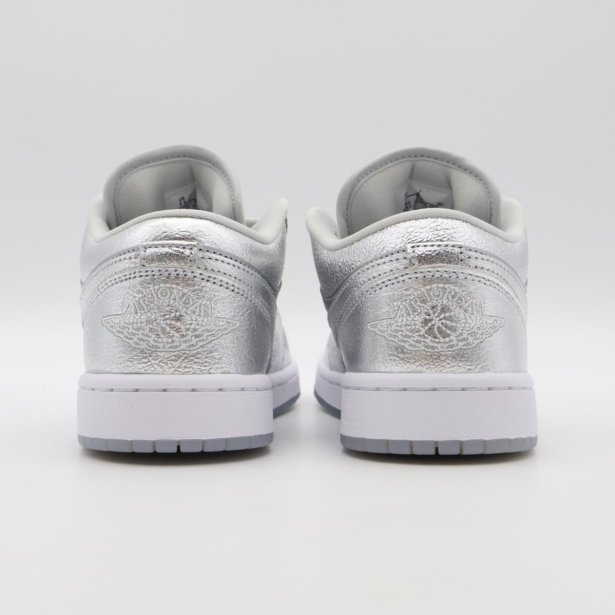 FN5030-001 Nike Air Jordan 1 Low SE Metallic Silver Photon Dust Grey (Women's)