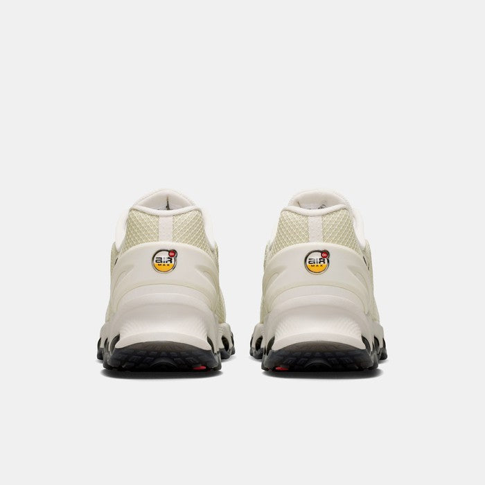 IO7846-002 Nike Air Max DN8 Light Bone (Men's)