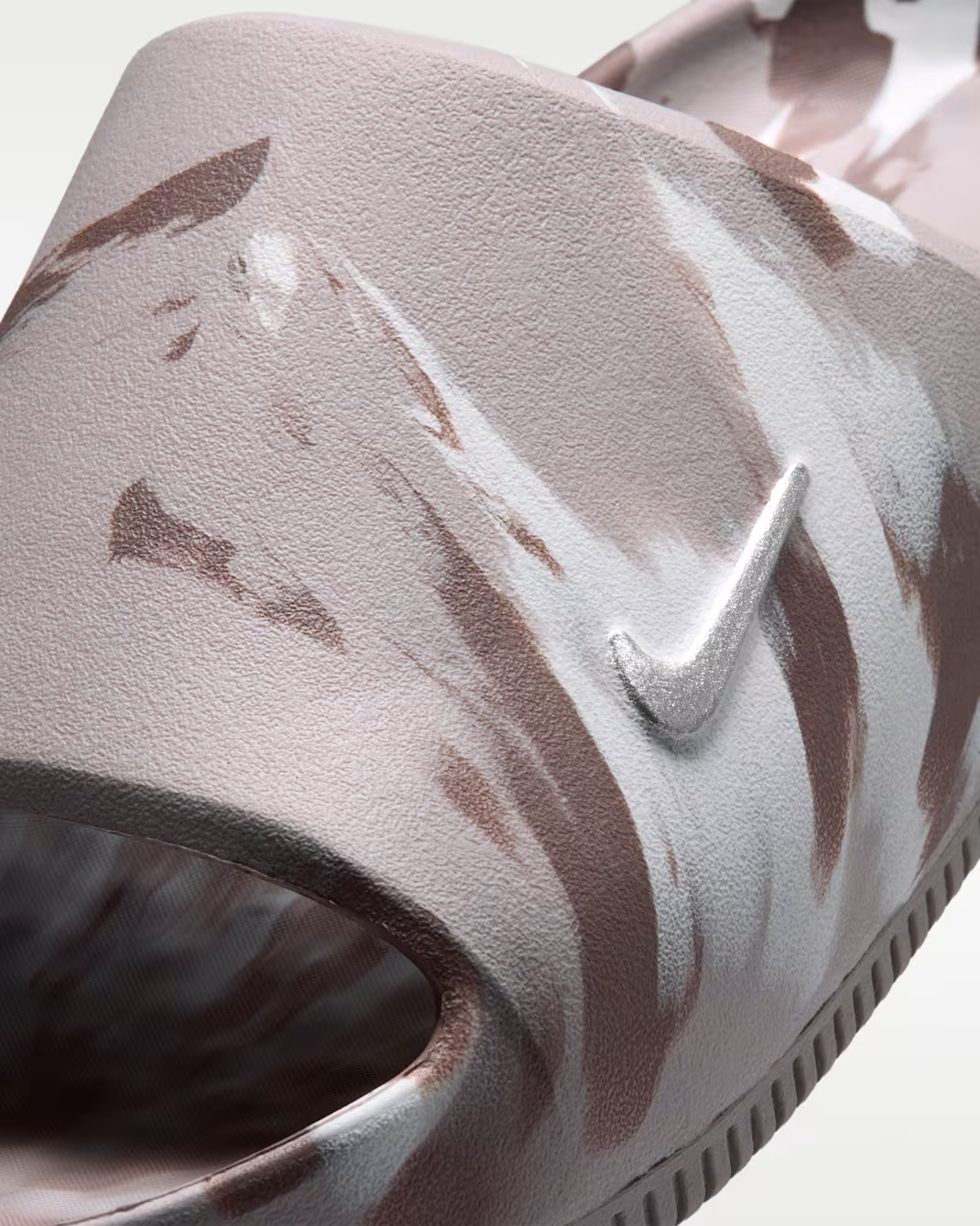 II7271-102 Nike Calm 2.0 Slide "Sail/Mink Brown" (Women's)