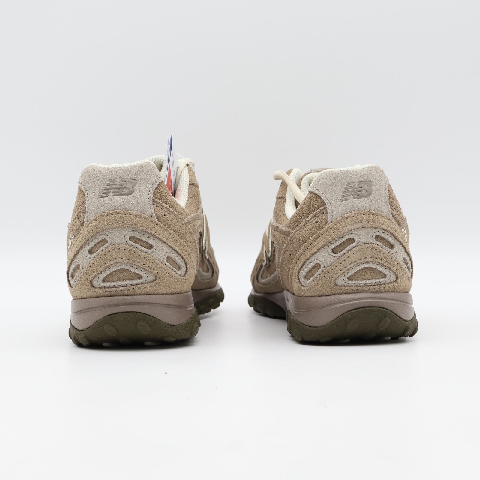 U204LMMA New Balance 204 Mushroom Arid Stone (Men's)
