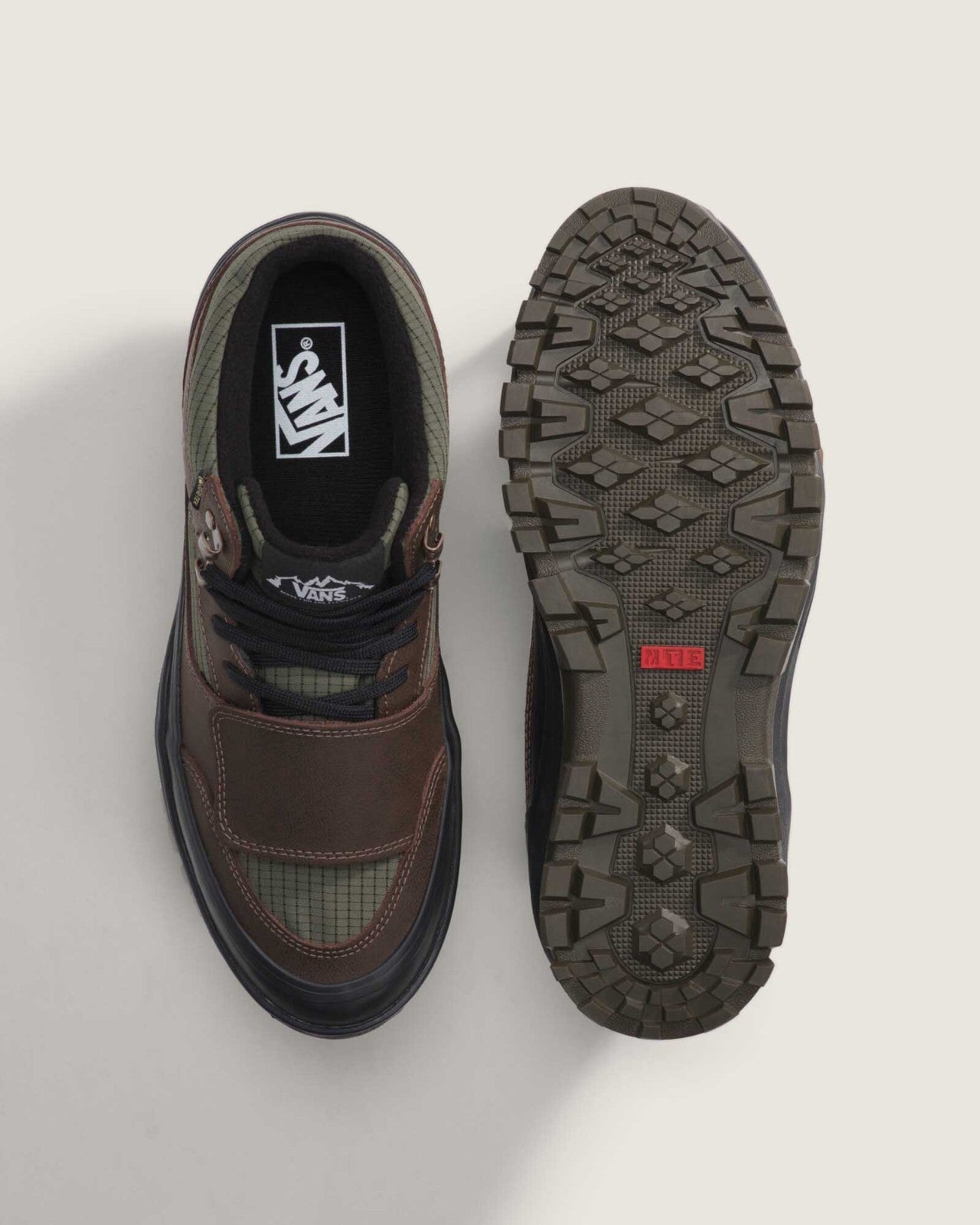 VN000DAYF87 Vans Mt.Edition Mid GORE-TEX Insulated Dark Green Dark Brown (Men's)