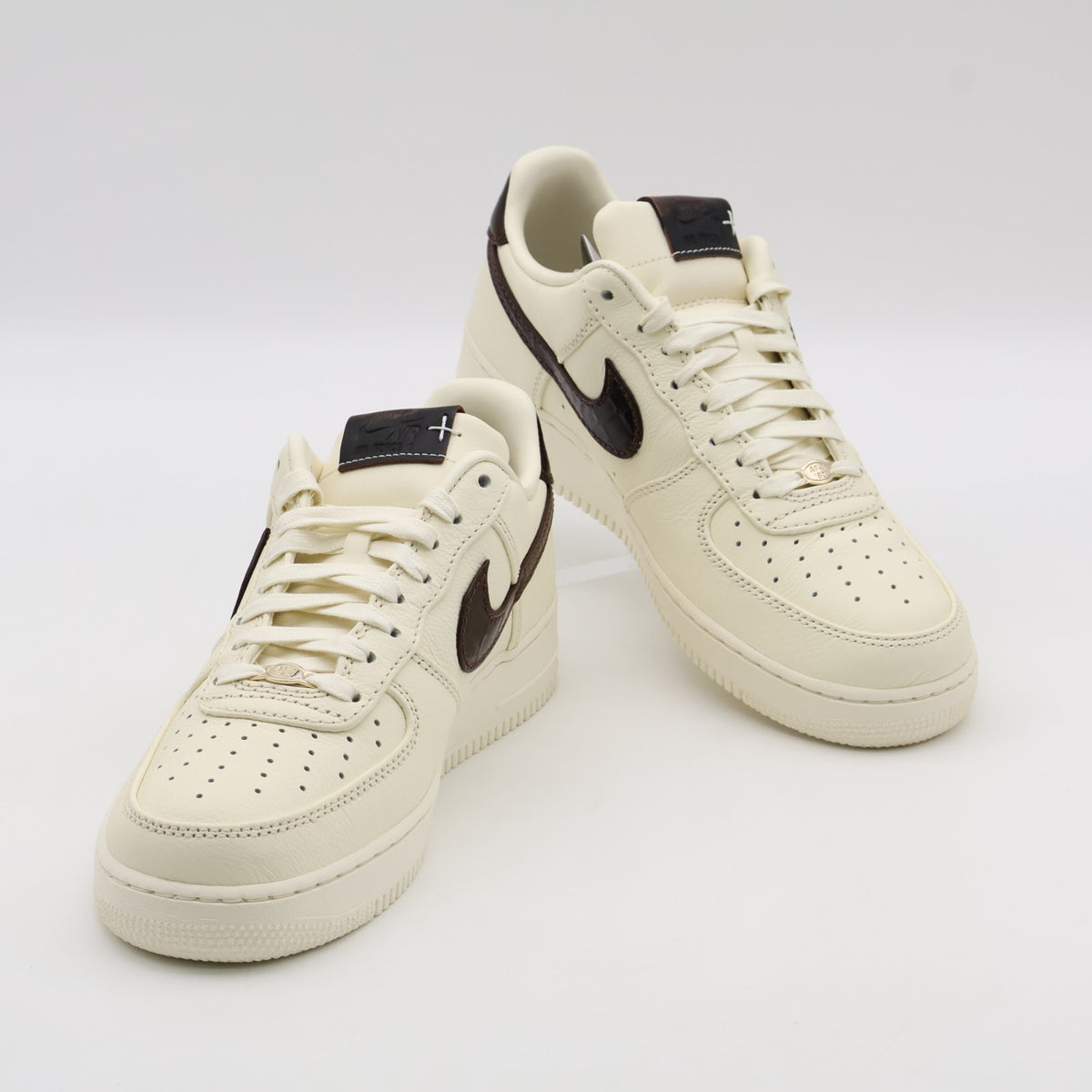 IH7332-001 Nike Air Force 1 Low Sail Brown (Men's)