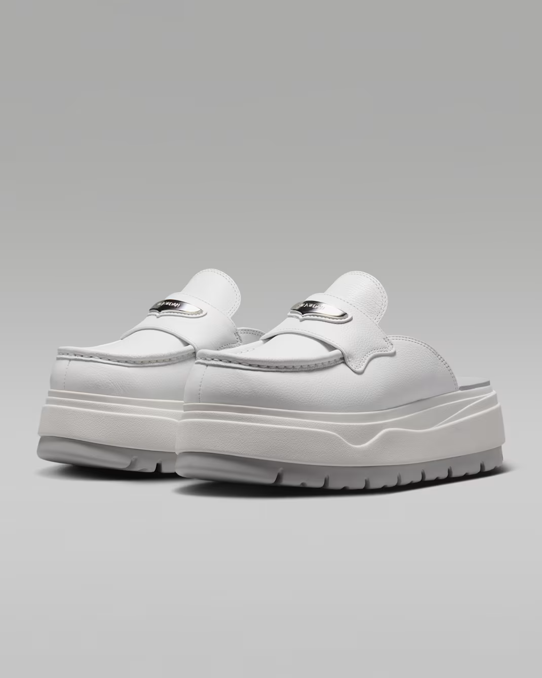 IW0766-121 Air Jordan Mule Shoes (Women's)