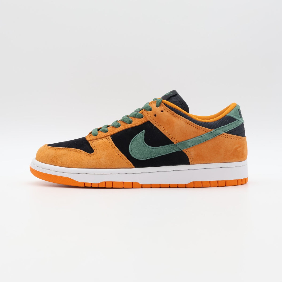 DA1469-001 Nike Dunk Low Ceramic Orange Ugly Duckling Pack Pumpkin (Men's)