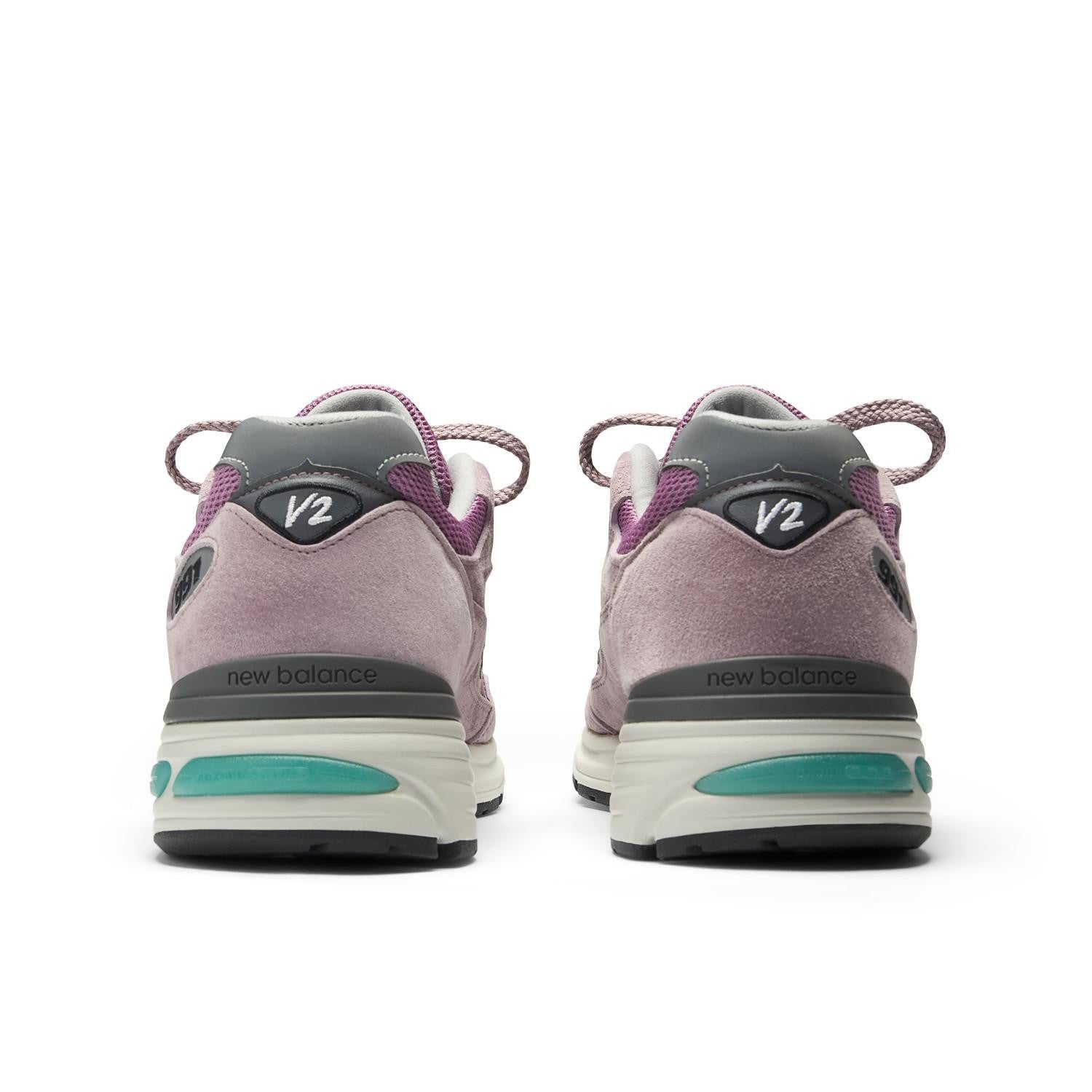 U991RR2 New Balance 991V2 Pink (Men's)
