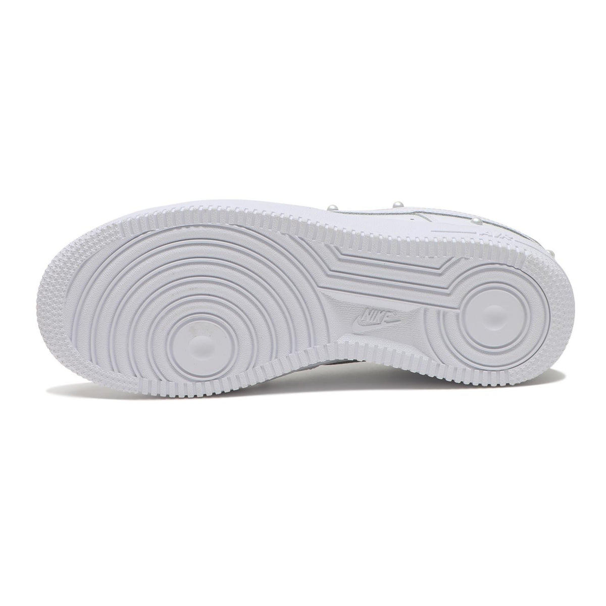 IQ0133-101 Nike Air Force 1 '07 SE "White" (Women's)