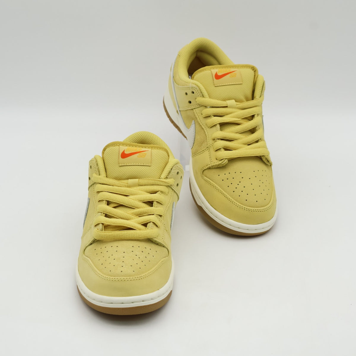 FJ1674-700 Nike SB Dunk Low Pro ISO Saturn Gold (Men's)