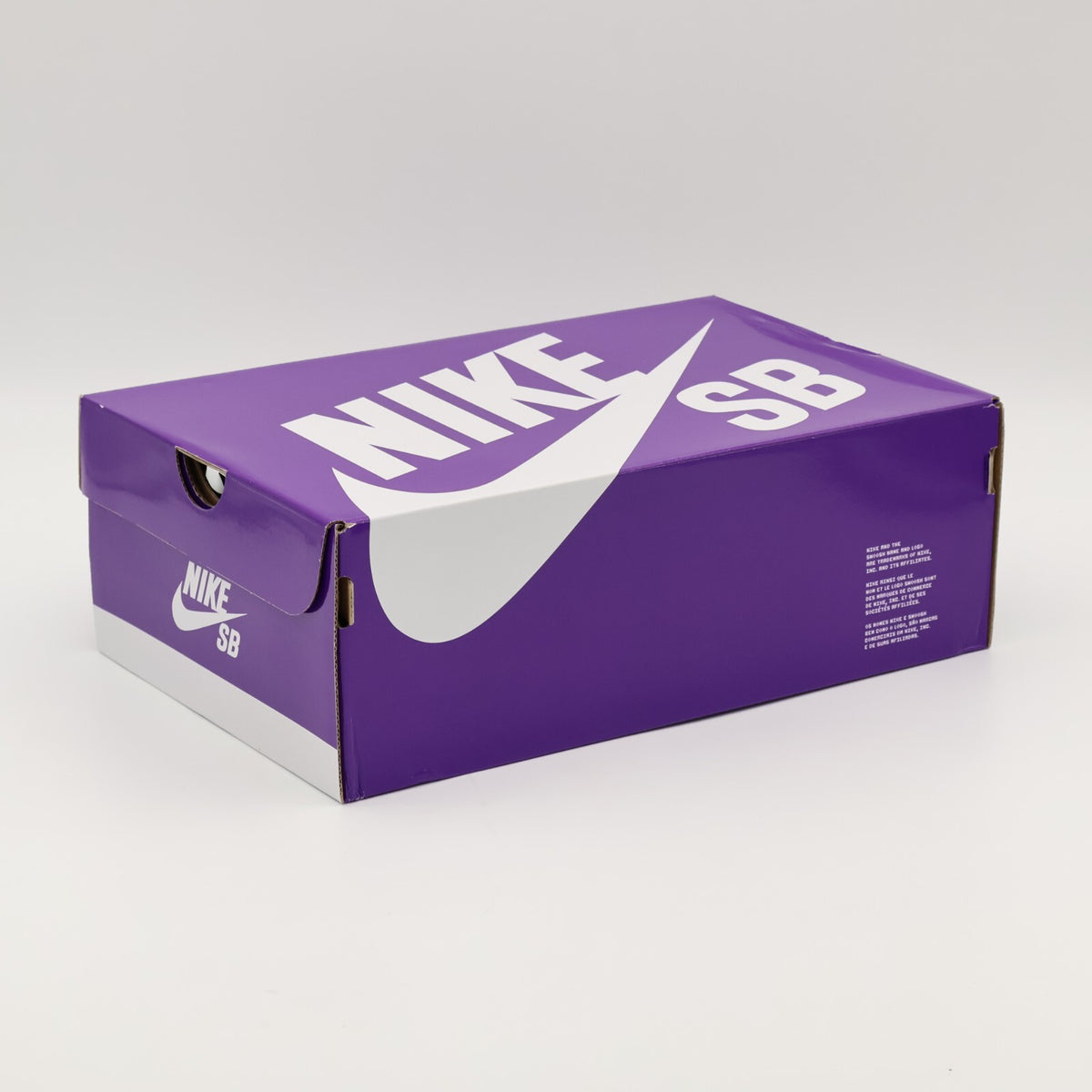FZ1302-200 Nike SB Zoom Janoski OG SE City of Cinema (Men's)