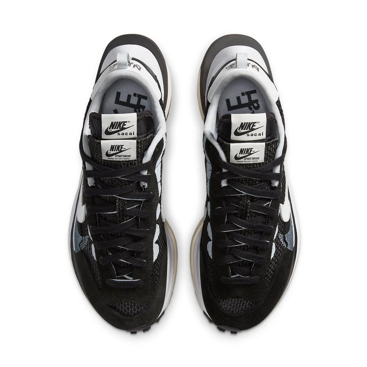CV1363-001 sacai Ã Nike Vapor Waffle "Black and White" (Men's)