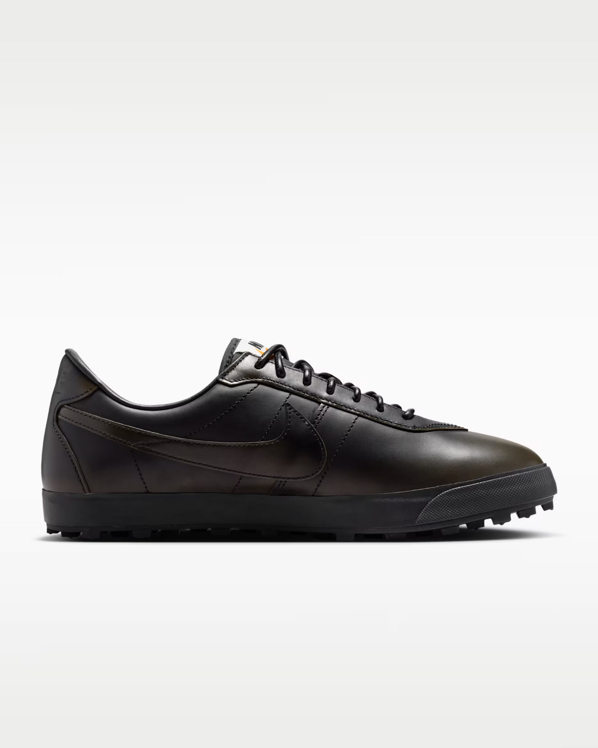 IO9910-001 Nike Astrograbber "Black" (Men's)