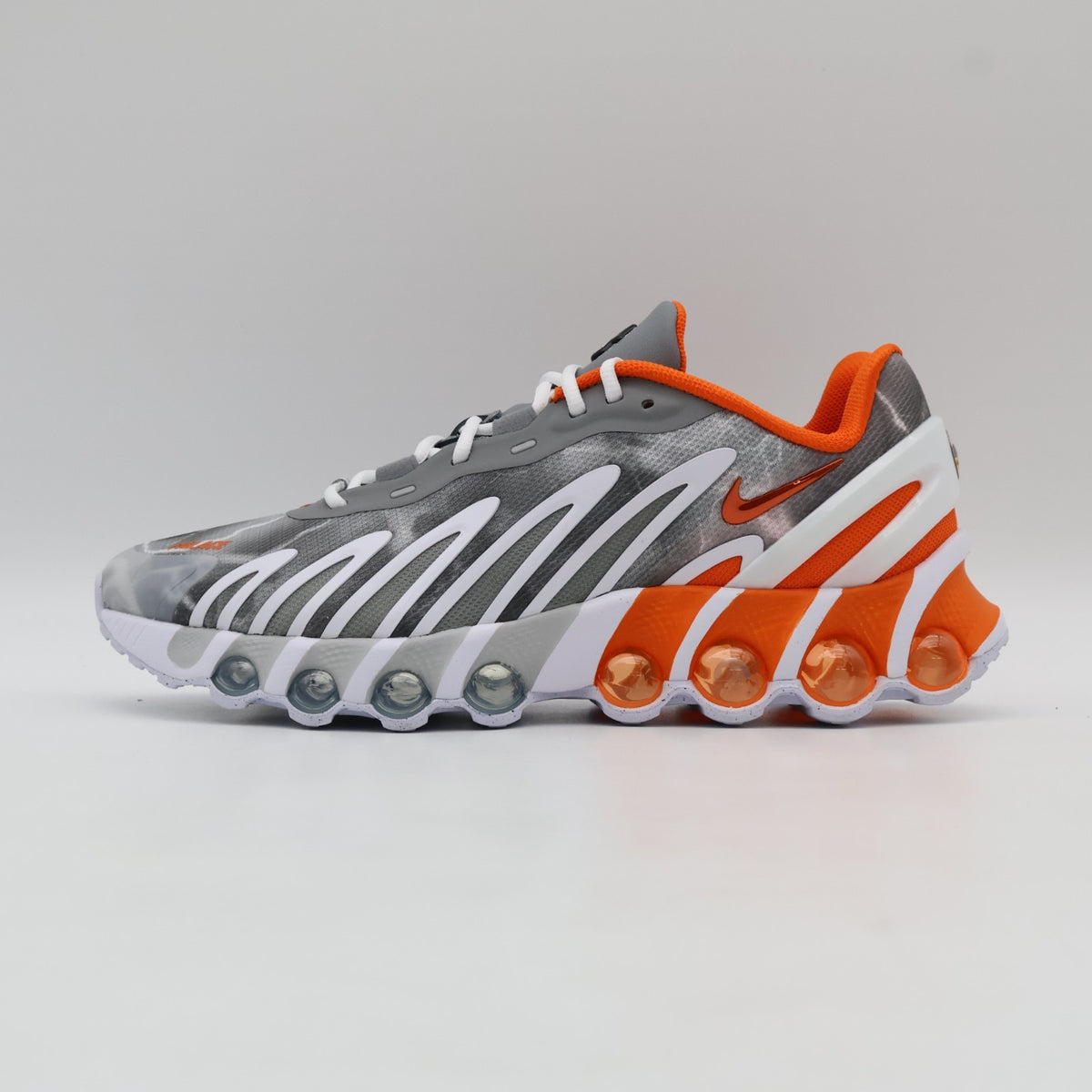 IB4181-002 PALACE x Nike Air Max DN8 Dusty Grey Safety Orange Particle (Men's)