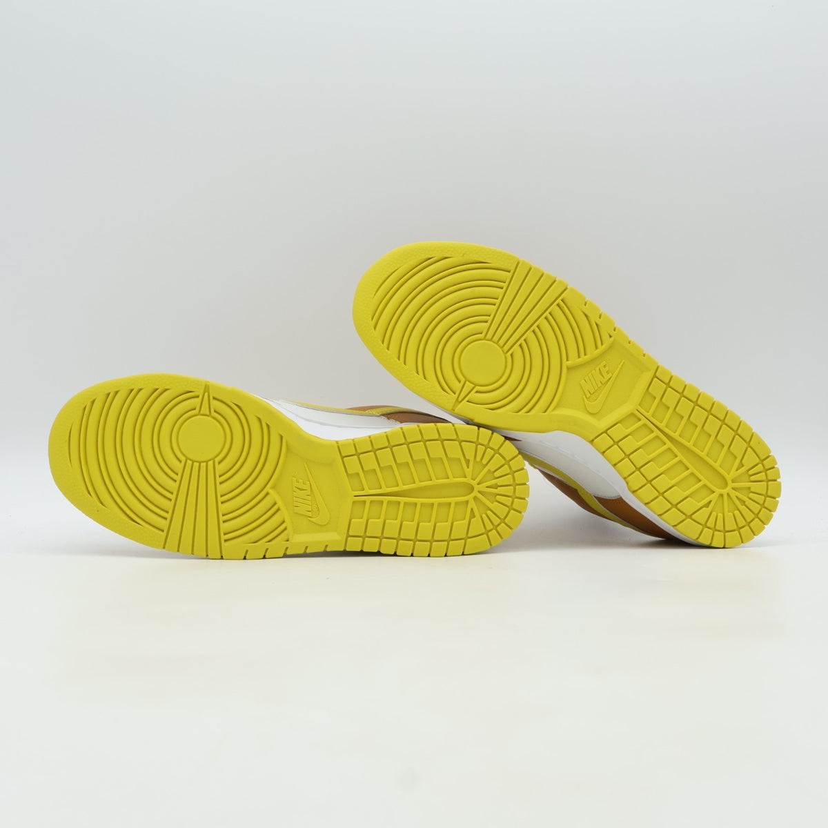 HF5441-113 Nike Dunk Low Retro Summit White Desert Ochre White (Men's)