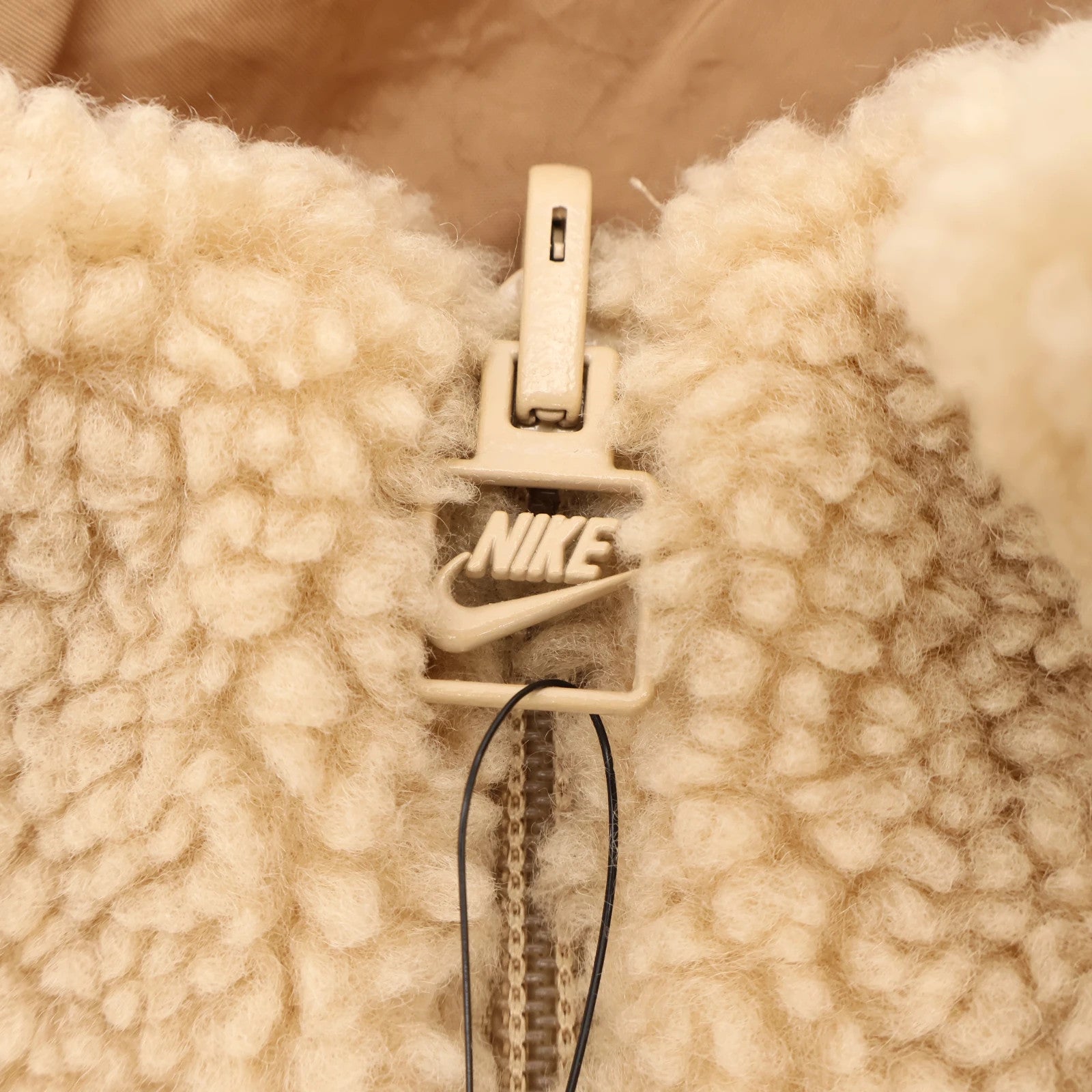 Nike Big Swoosh Reversible Boa Jacket Hemp White