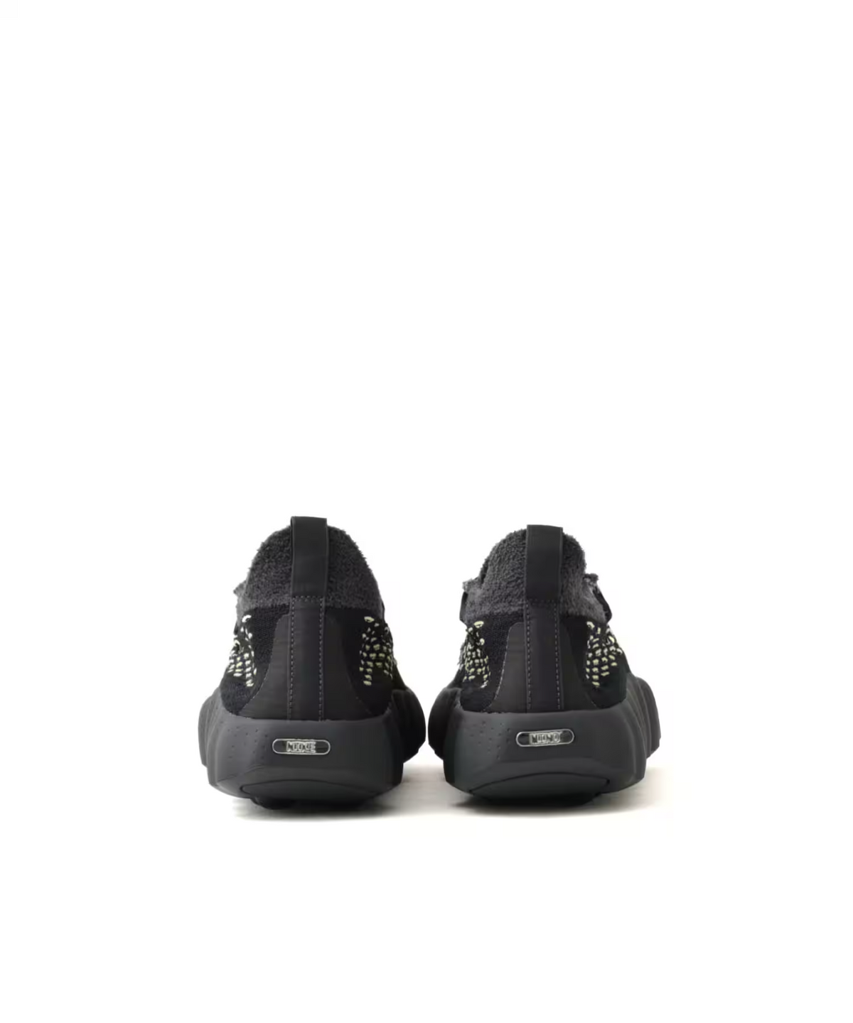 IR2176-002 Nike Mind 002 FK QS "Black/Dk Smoke Grey" (Men's)