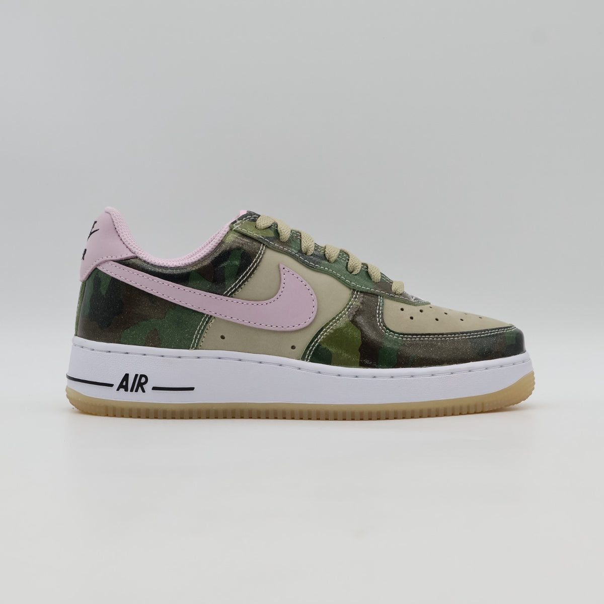 HQ1967-200 Nike Air Force 1 Low Retro Patent Camo Pink (Men's)