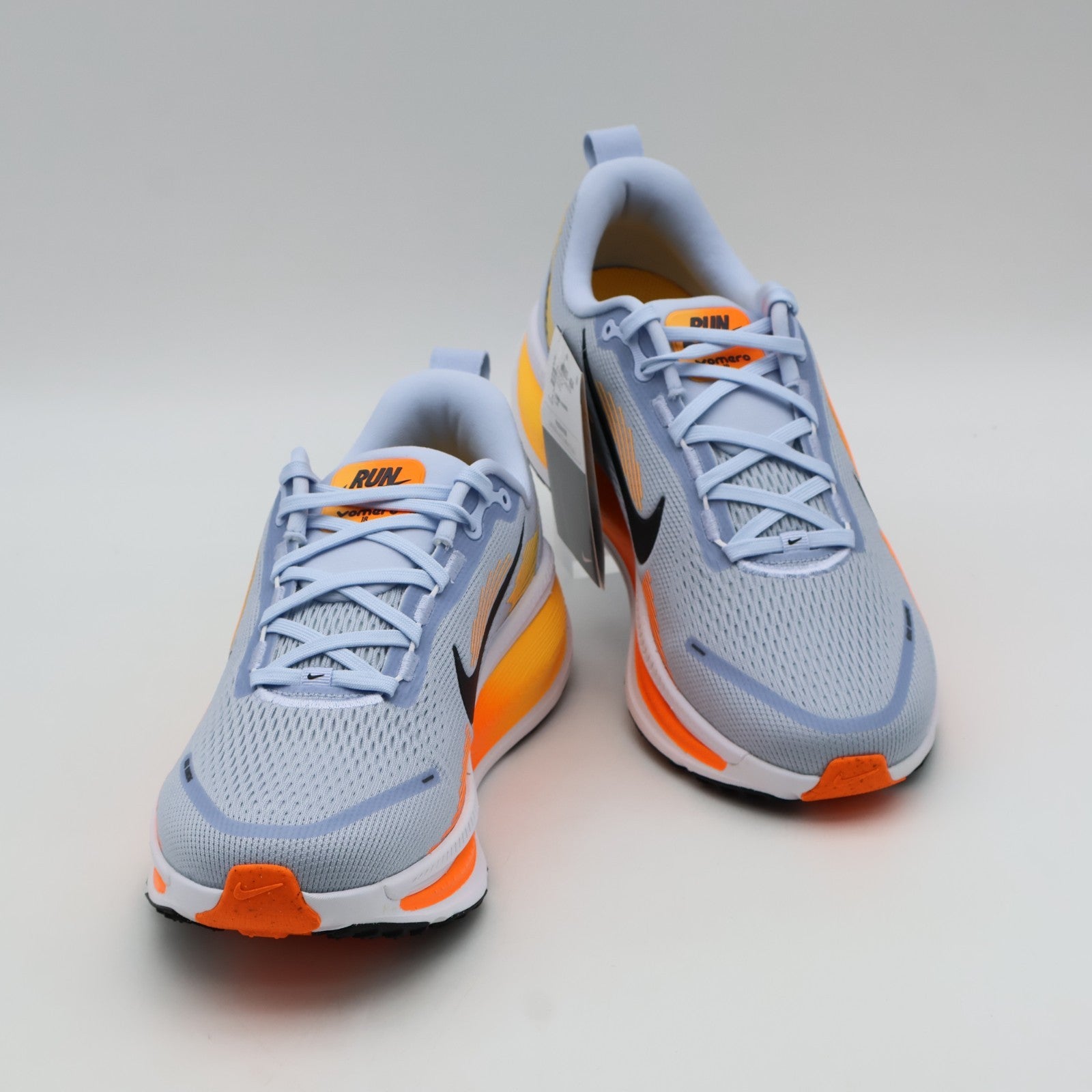 HM6803-404 Nike Vomero 18 "Hydrogen Blue/Laser Orange" (Men's)
