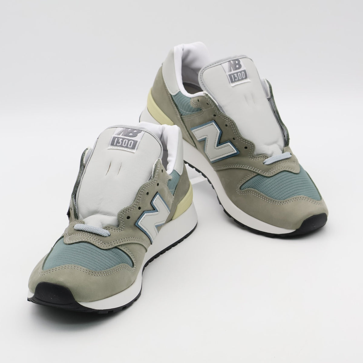 U1300JP New Balance 1300JP Made in USA Mirage Gray Monument Silver Birch (Men's)