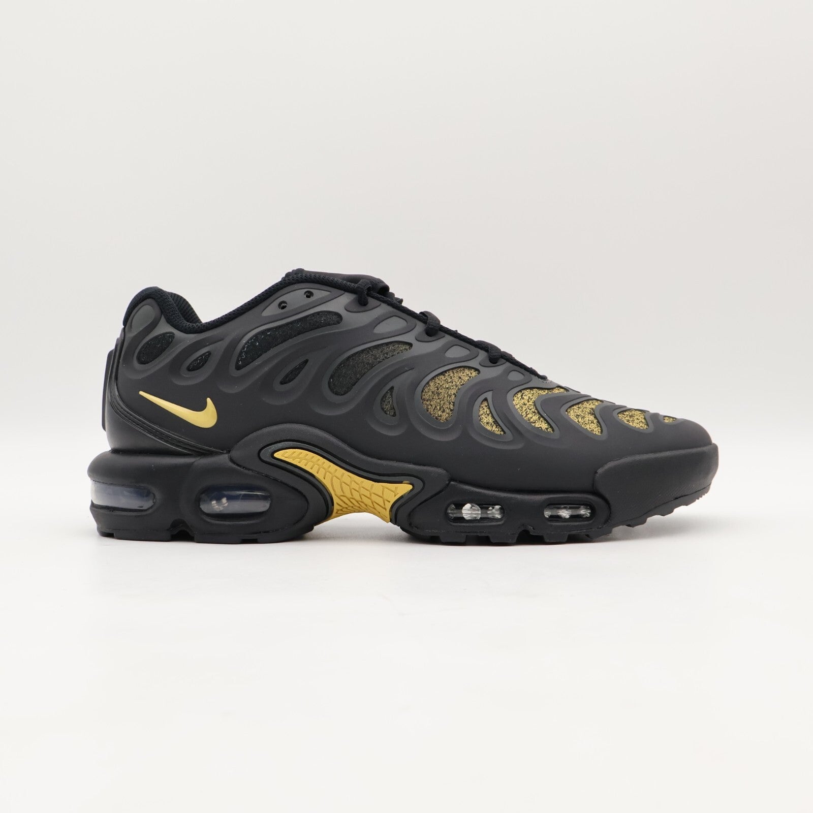 FZ4748-001 Paris Saint Germain Nike Air Max Plus Drift Black (Men's)