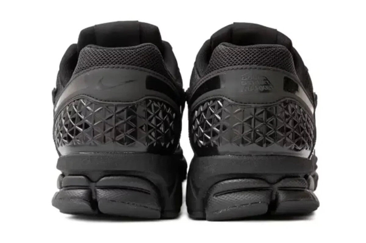 FZ3313-001 Dover Street Market (DSM) Nike Zoom Vomero 5 Black (Men's)