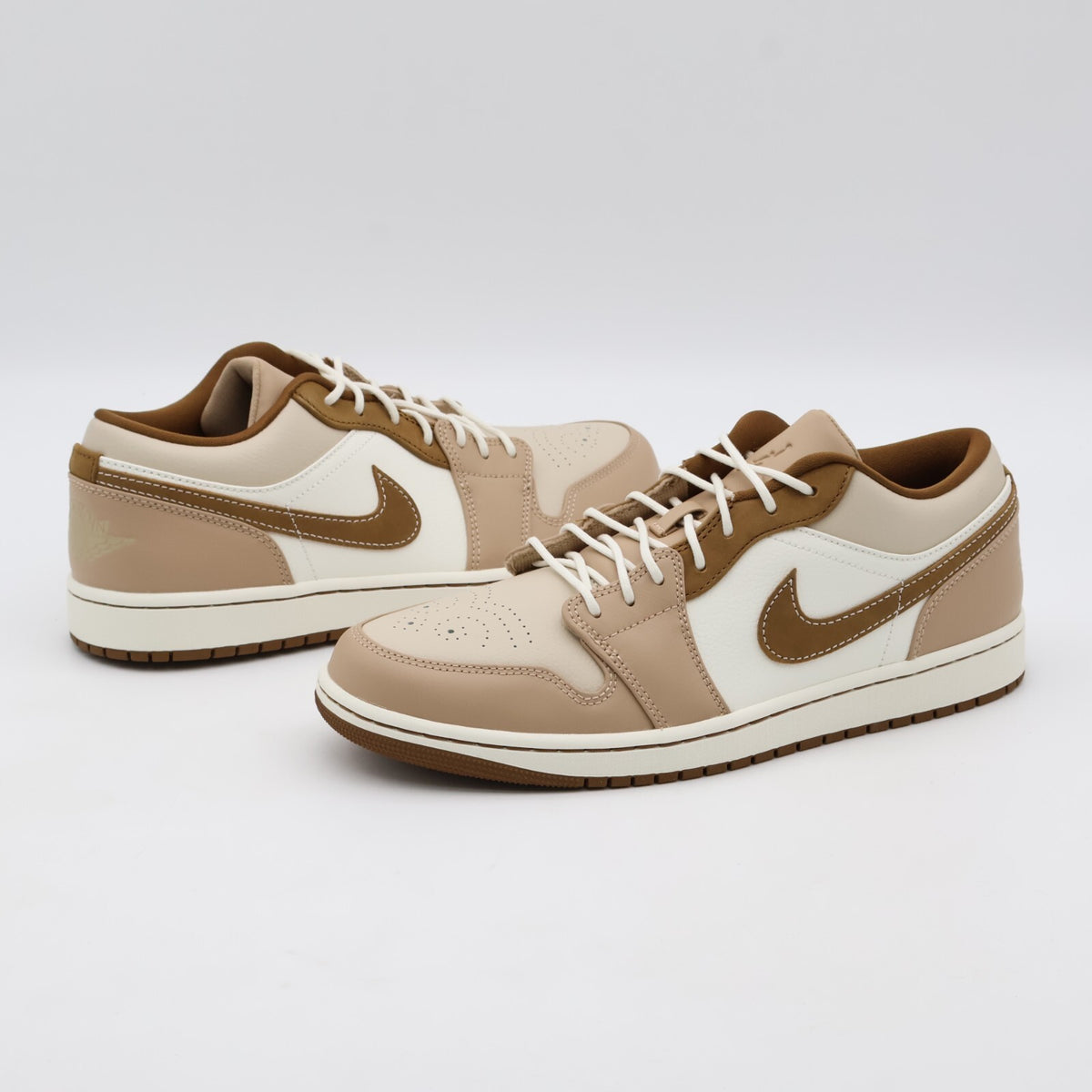 HF5753-221 Nike Air Jordan 1 Low SE Hemp White (Men's)