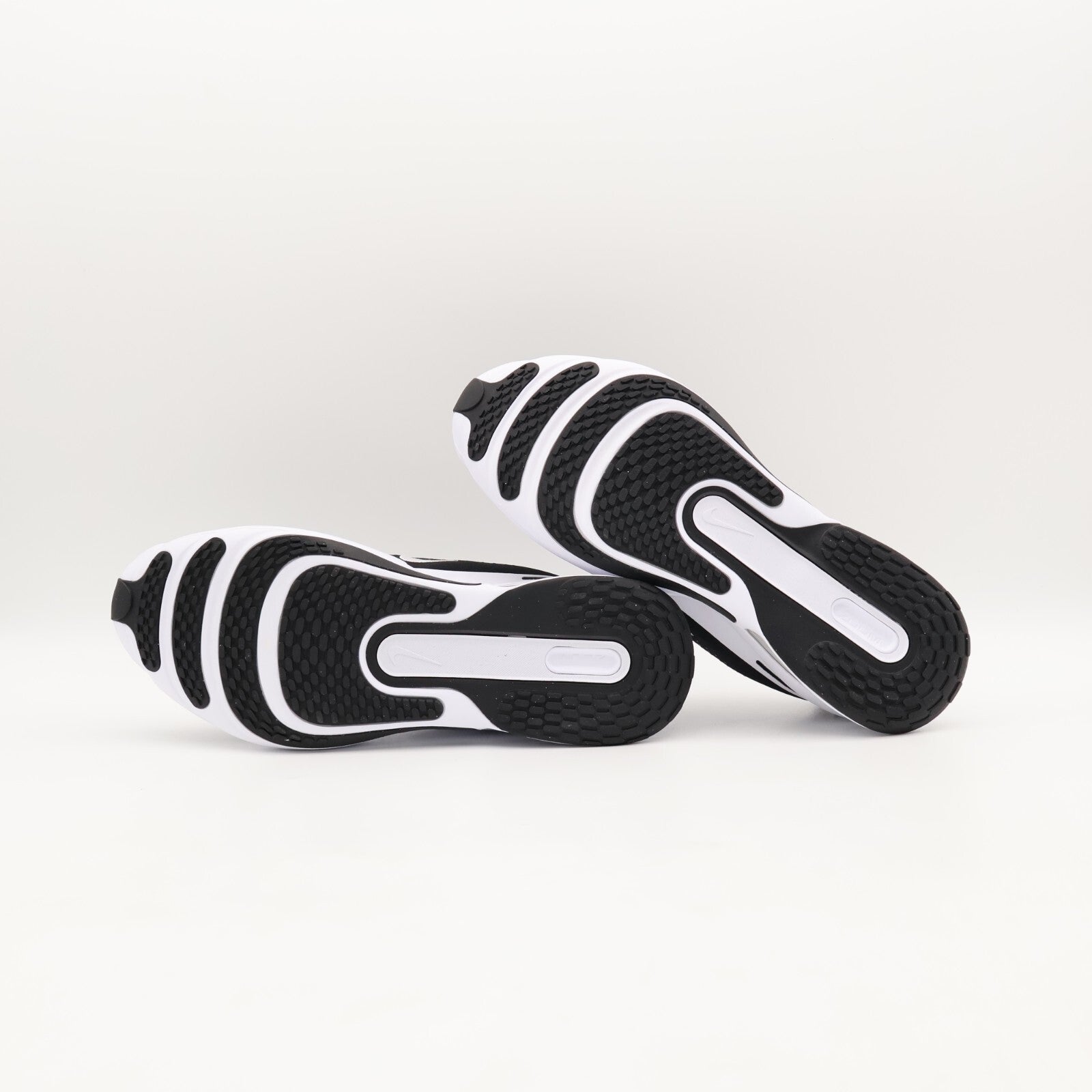 IB2746-004 Nike Air Zoom Upturn SC Shoes (Men's)