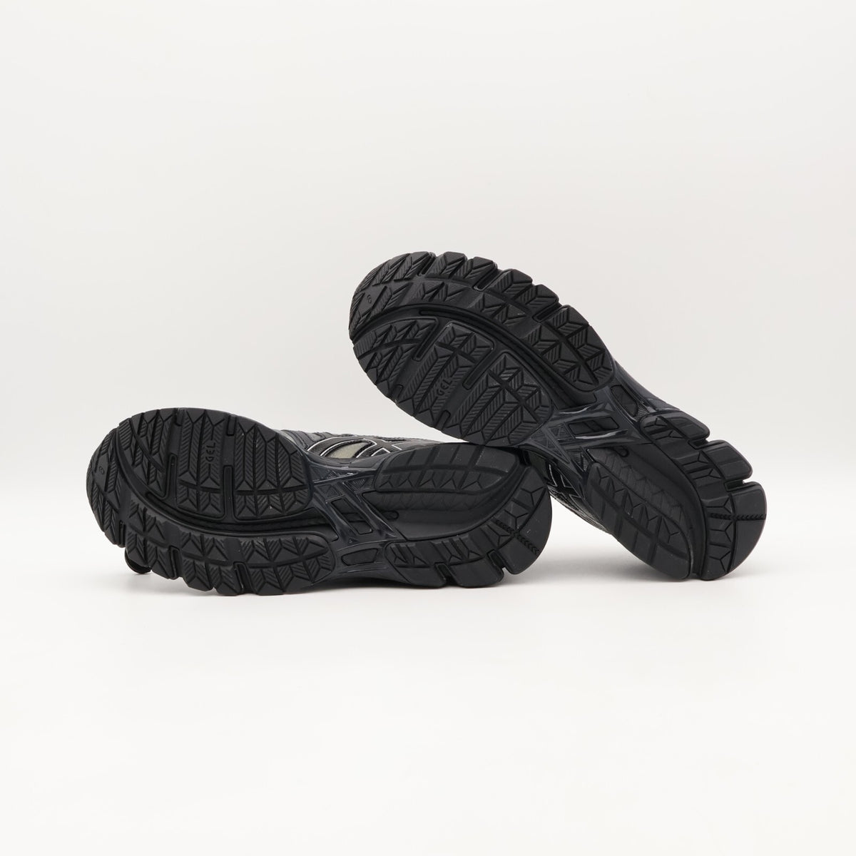 1203A529-020 UNAFFECTED Asics Gel-Kayano 20 Obsidian Grey Black (Men's)