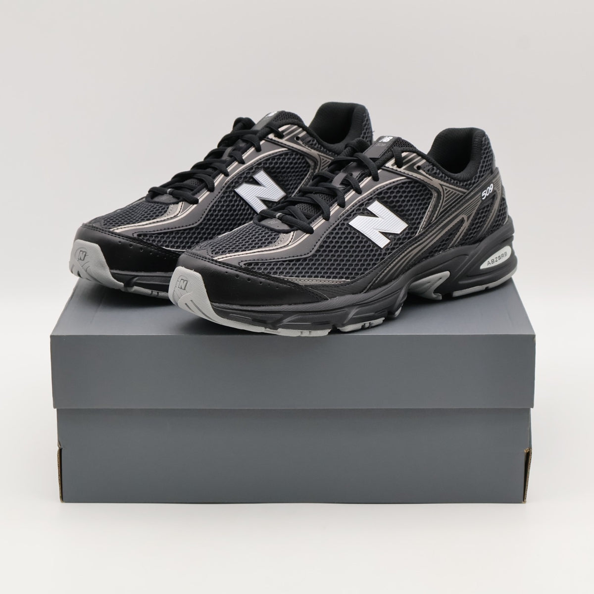 U509BS New Balance 509 Black Silver Metallic (Men's)