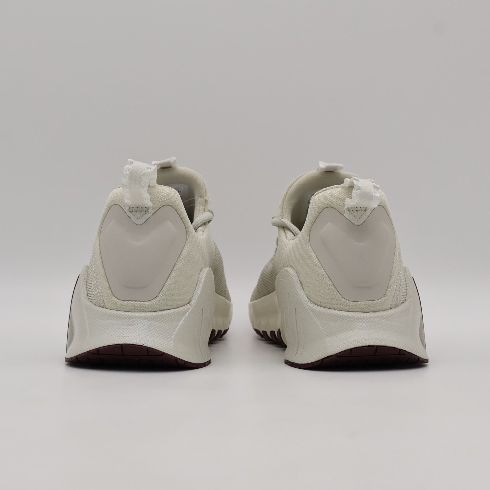 IH3589-072 Nike Free Metcon 6 SE  Workout Shoes Light Bone (Womenâs)