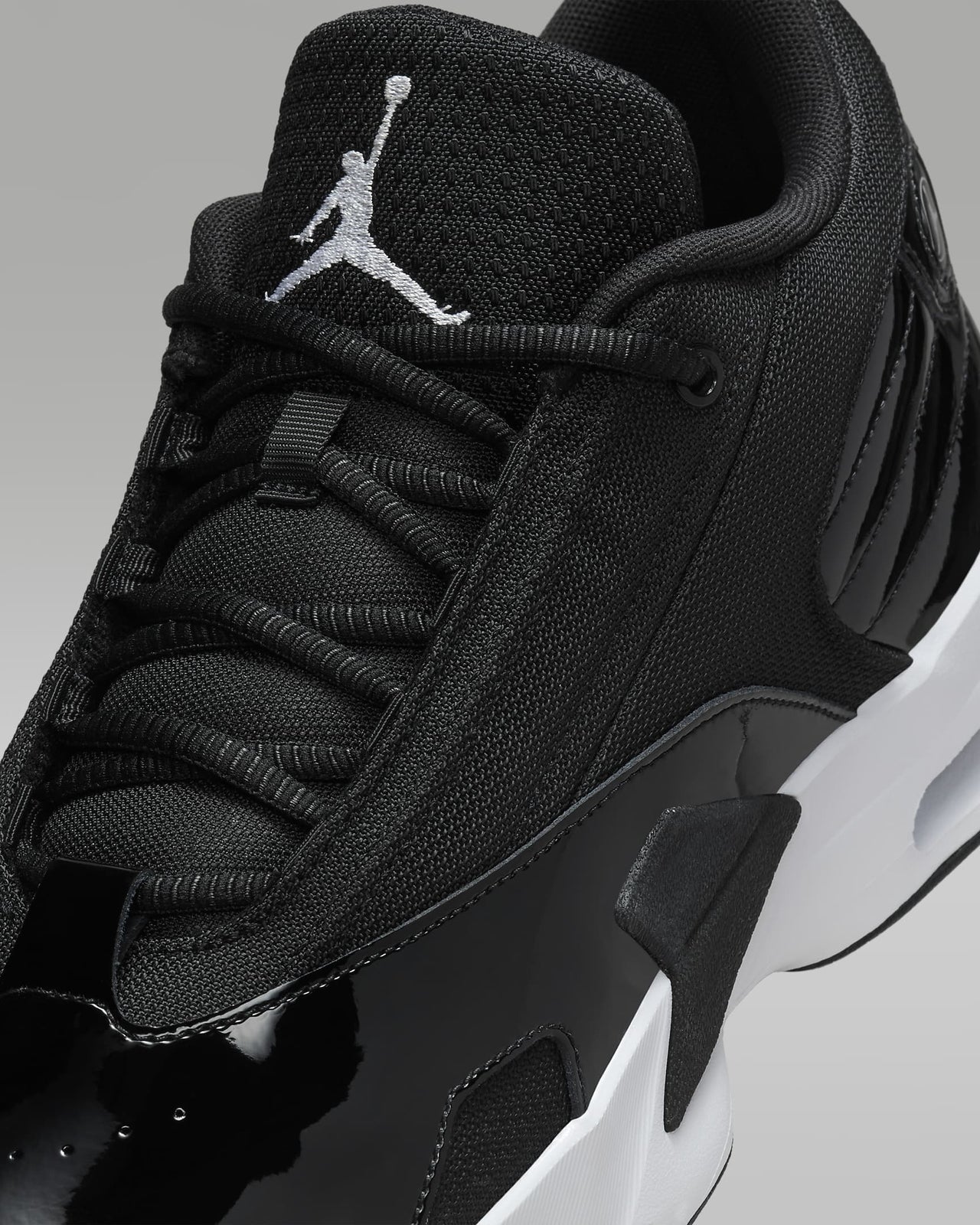 FQ8298-010 Nike Jordan Max Aura 6 Black White (Men's)
