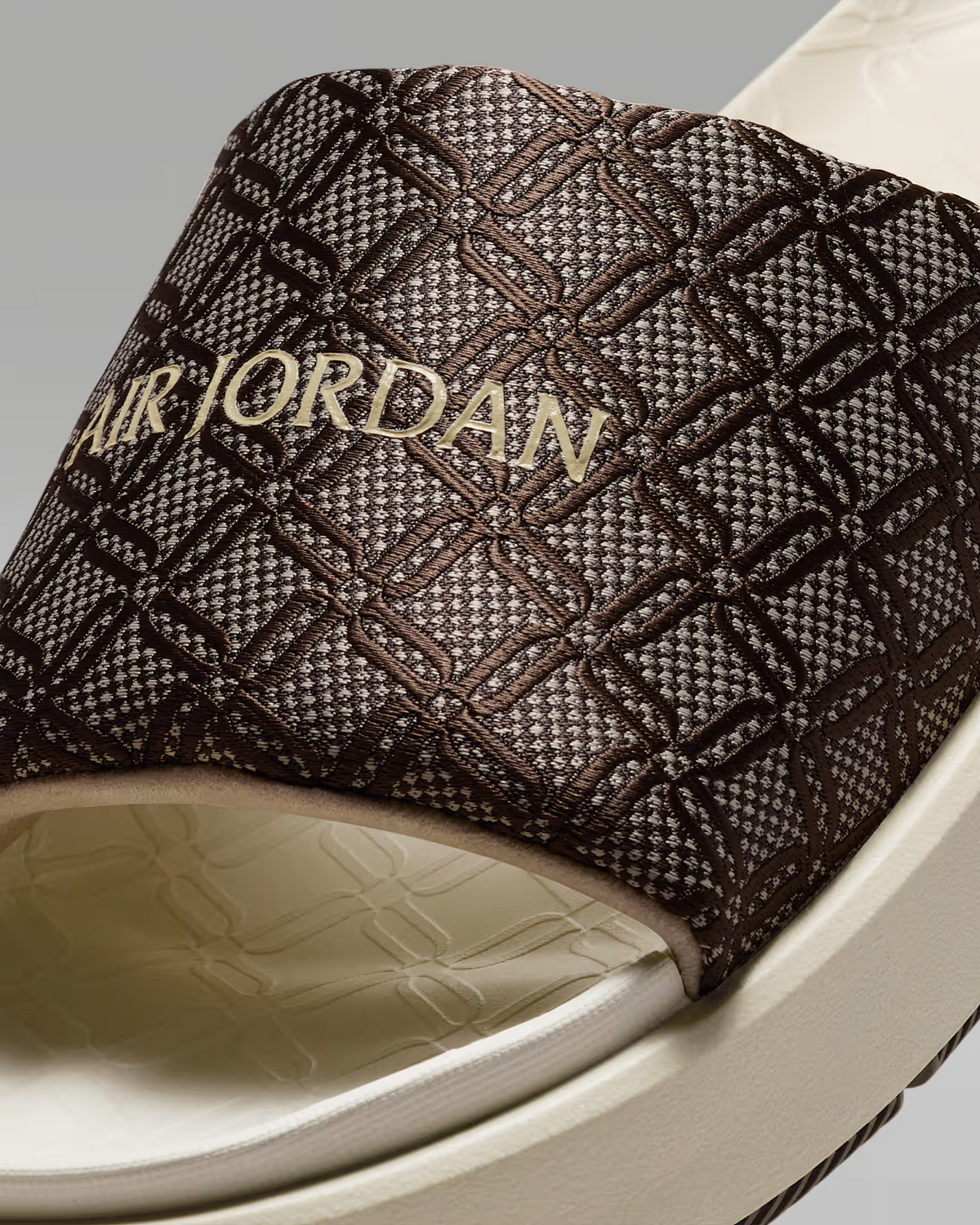 HQ8070-200 Nike  Jordan Sophia Slide Rattan (Women's)