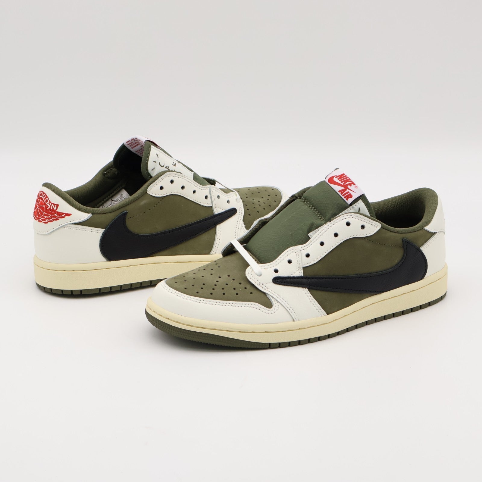 DM7866-200 Travis Scott Nike Air Jordan 1 Low OG SP Reverse Olive (Men's)