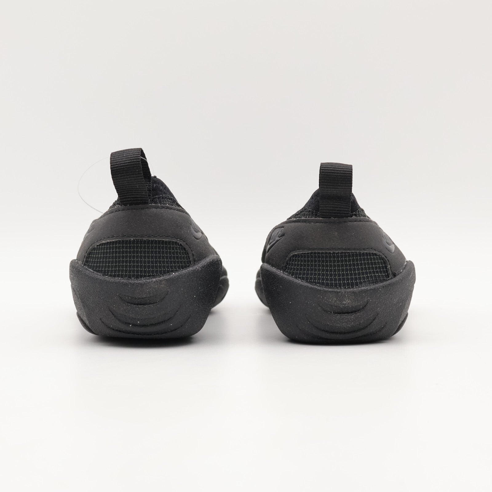 FZ5628-001 Nike Aqua Turf Black Black Off Noir (Women's)